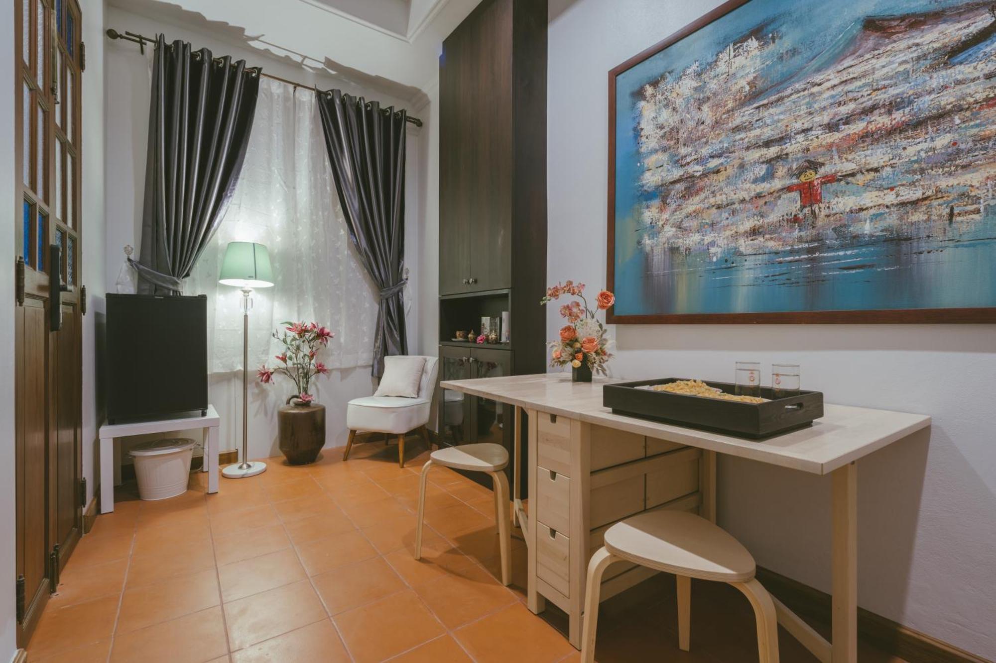 Botan Boutique Hotel Patong Luaran gambar